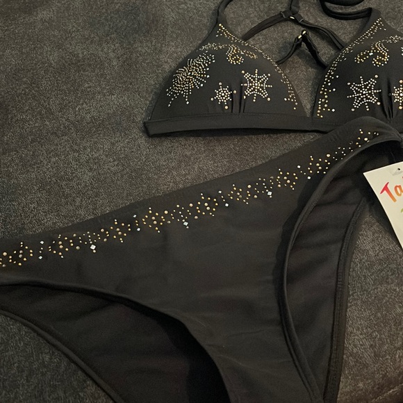 NWT: Black, Gold and Silver Two piece Tahiti Swim suit👙🖤 - Picture 12 of 12